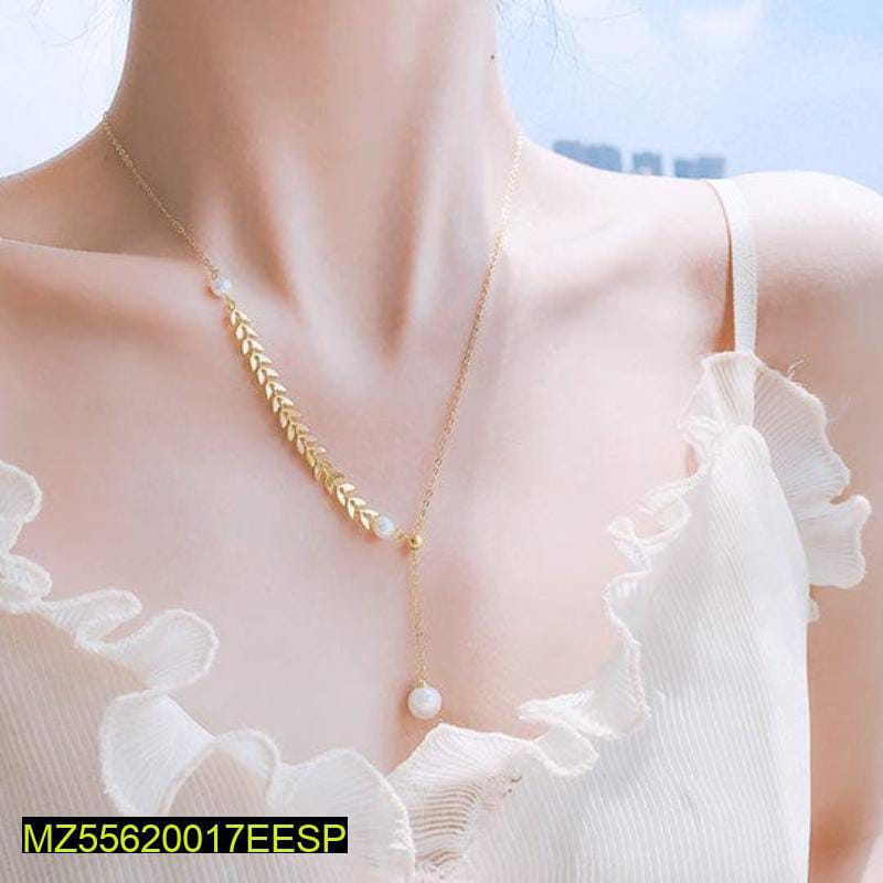 Elegant Faux Pearl Decor Necklace - Flat 47 % OFF